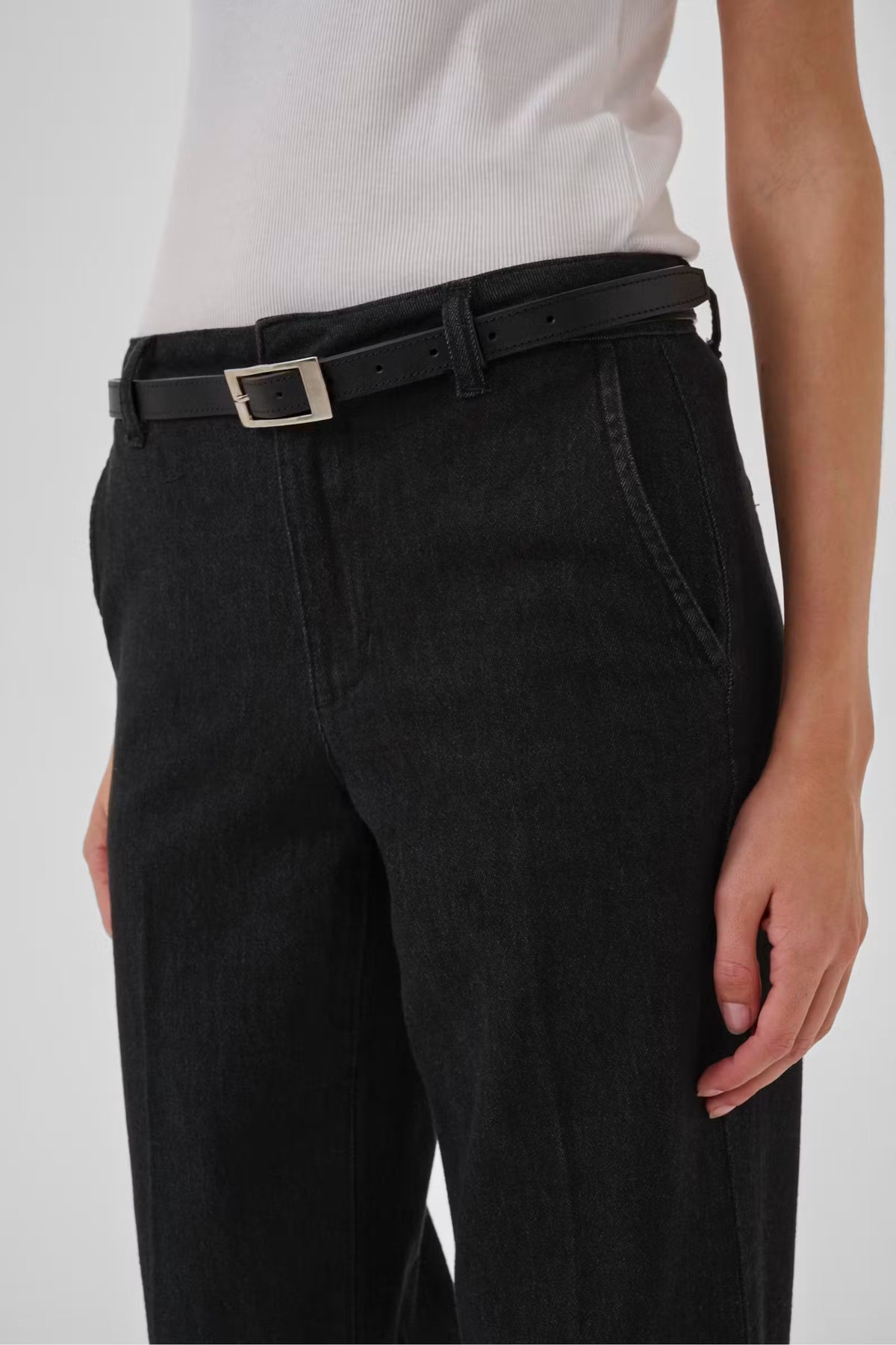 Lara Jeans Black Wash