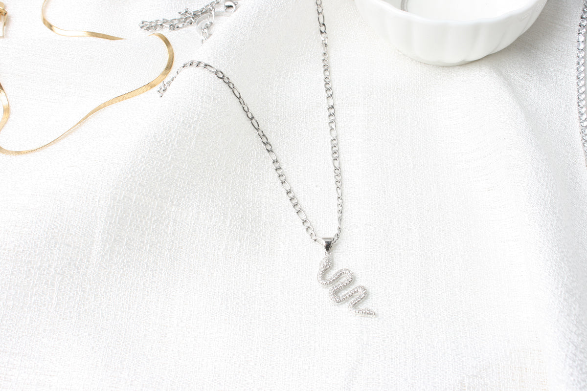 Snake Pendant Silfur