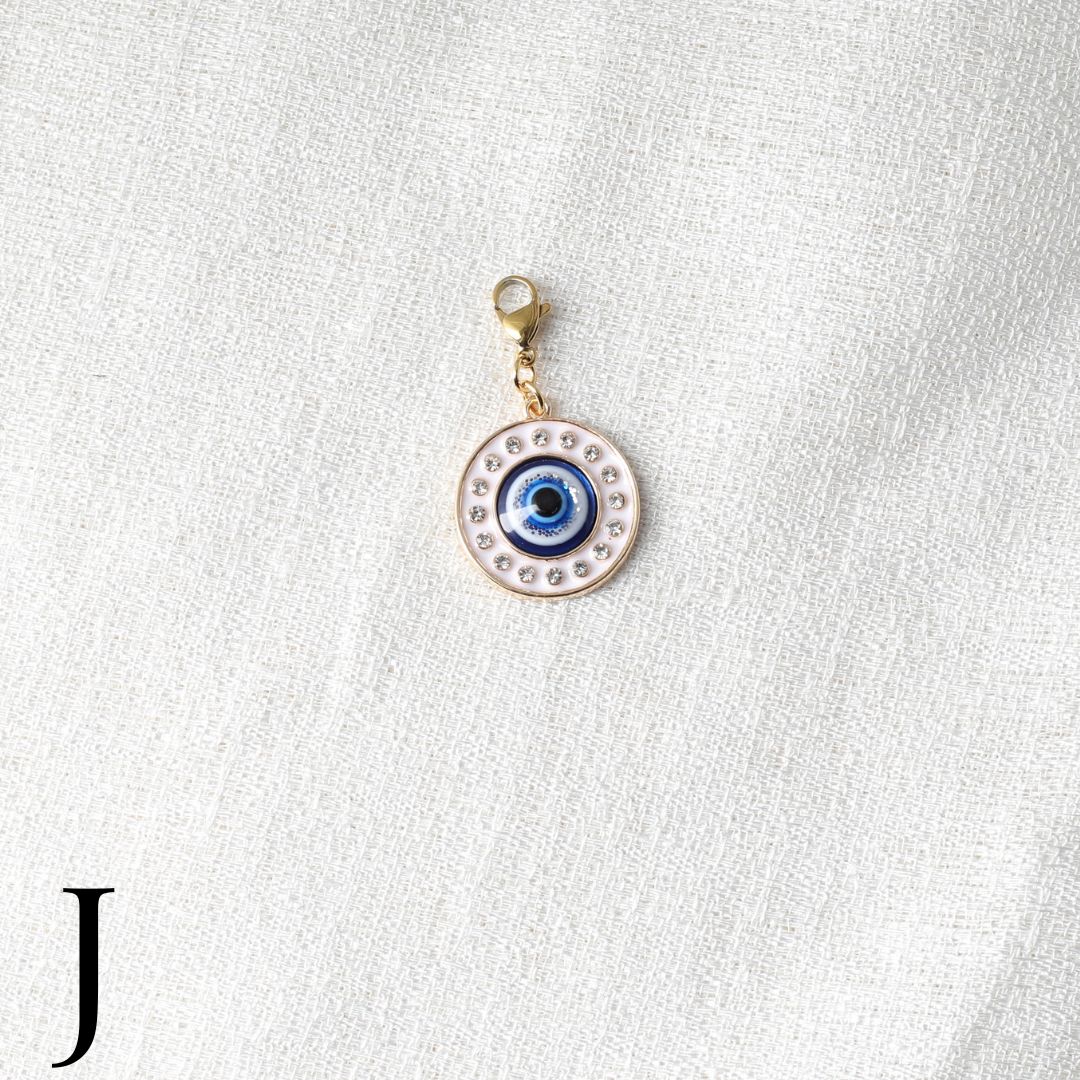 Charm J / White Eye