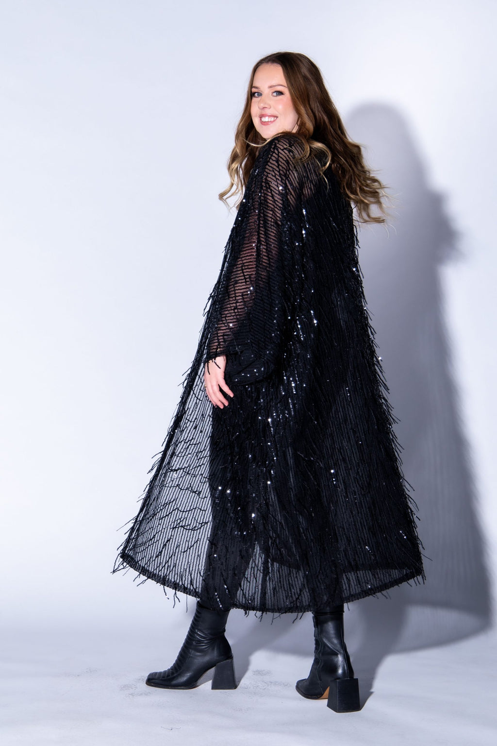 Svartur Pallíettu Kimono Oversized XL