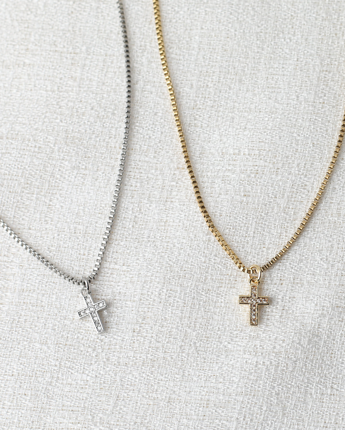 Cross Pendant Gull